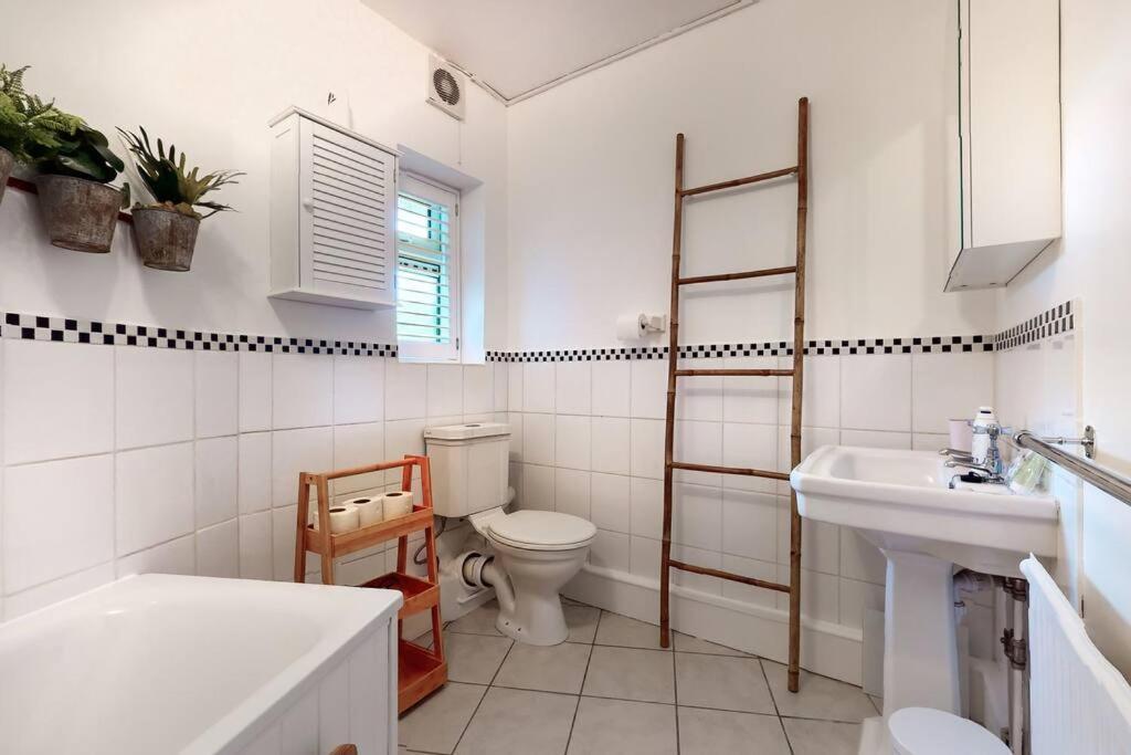 Stunning 2 Bed Flat In Richmond Daire Saint Saint Kew Dış mekan fotoğraf
