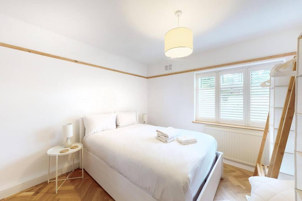 Stunning 2 Bed Flat In Richmond Daire Saint Saint Kew Dış mekan fotoğraf